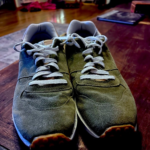 Todd Snyder victory running shoes - Picture 1 of 6